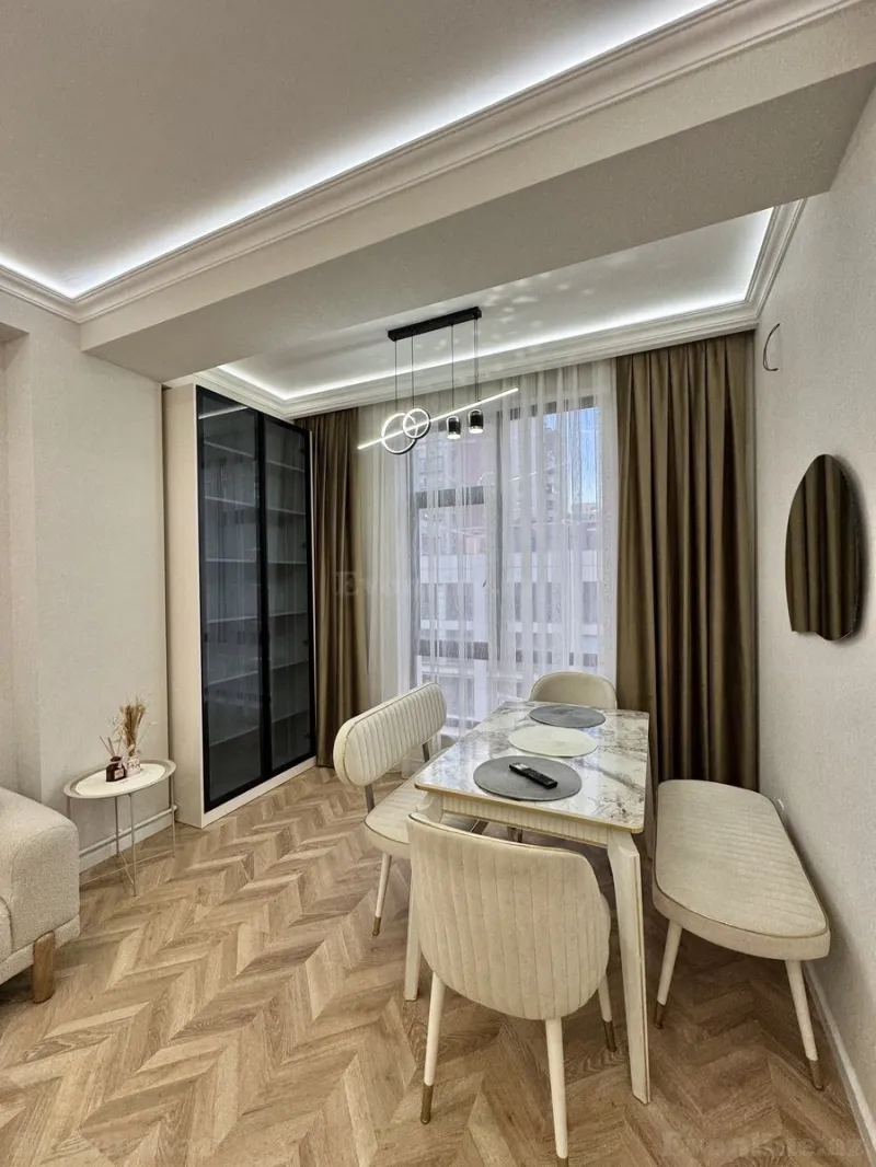 Satılır 2 otaqlı Mənzil Yeni tikili 67 m² Azadlıq prospekti m. - şəkil 4