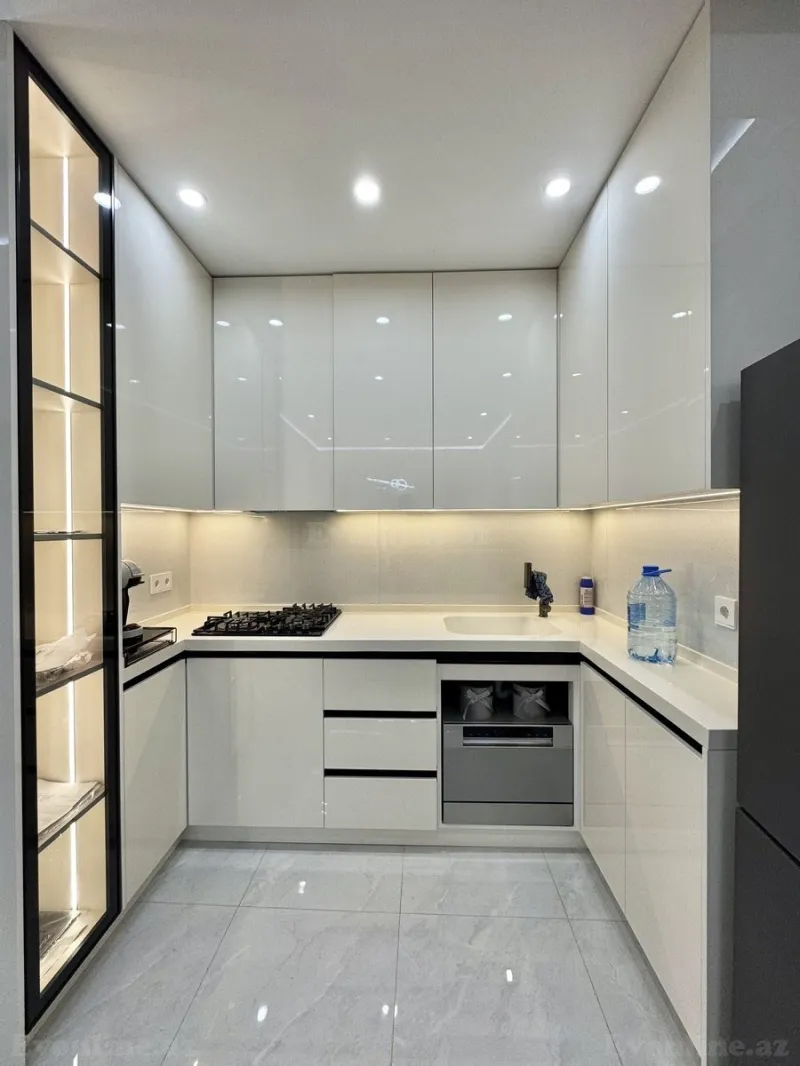 Satılır 2 otaqlı Mənzil Yeni tikili 67 m² Azadlıq prospekti m. - şəkil 7