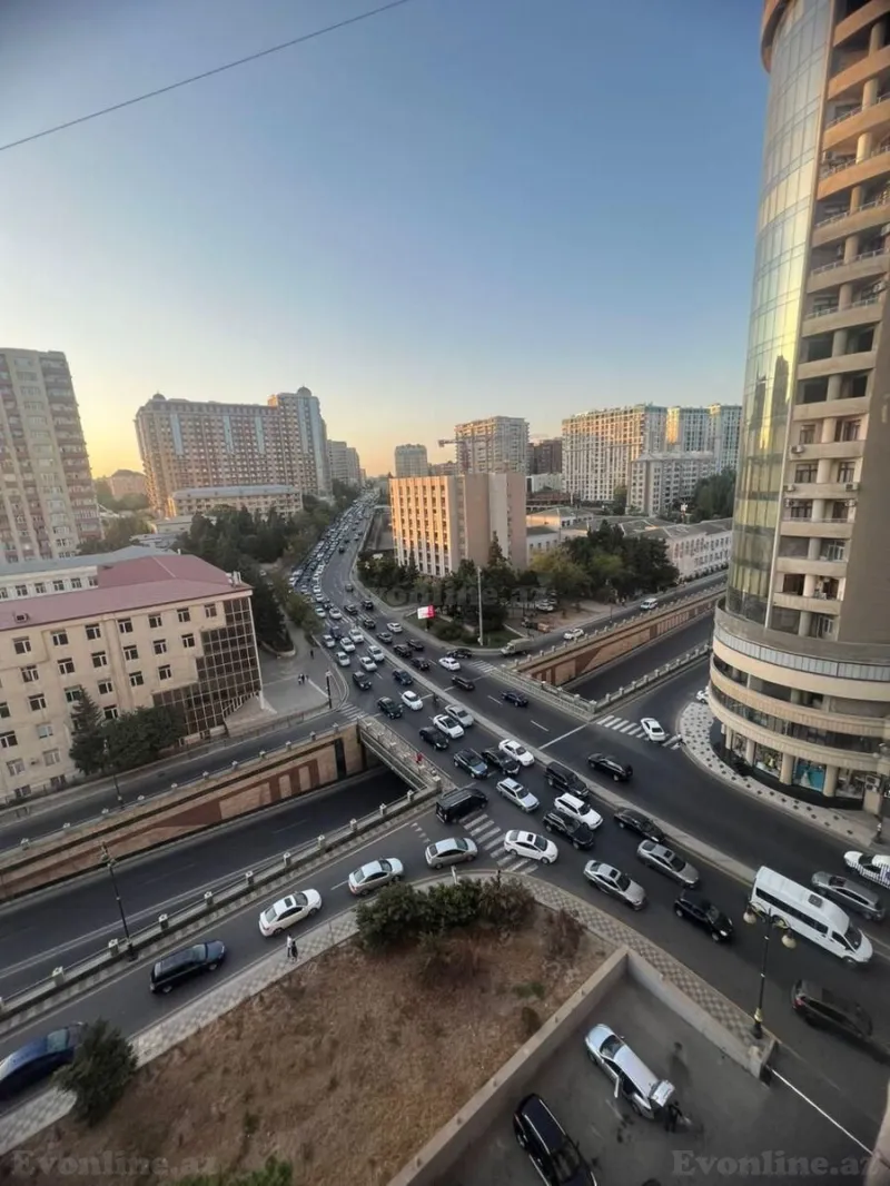 Kirayə verilir 3 otaqlı Mənzil Yeni tikili 140 m² Nəriman Nərimanov m. - şəkil 2