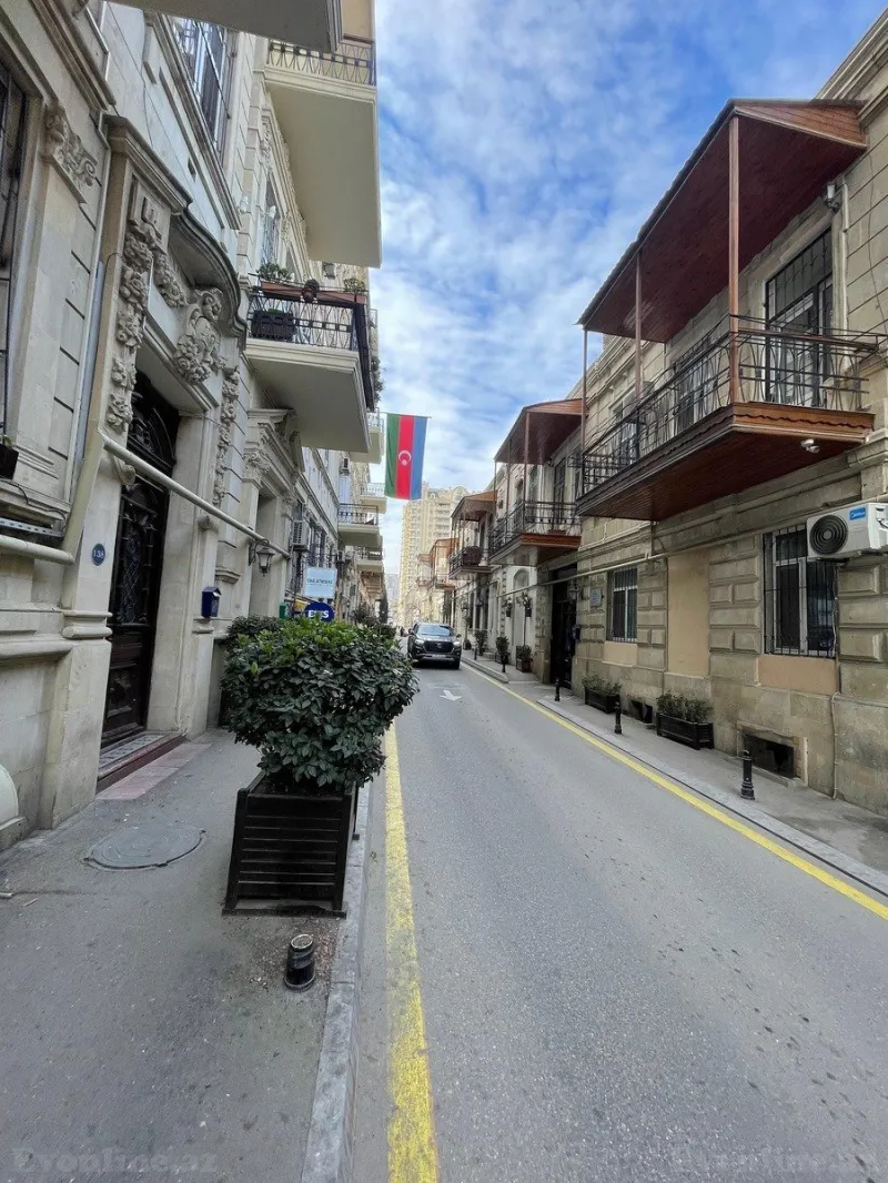 Satılır 1 otaqlı Mənzil Köhnə tikili 14 m² Sahil m.