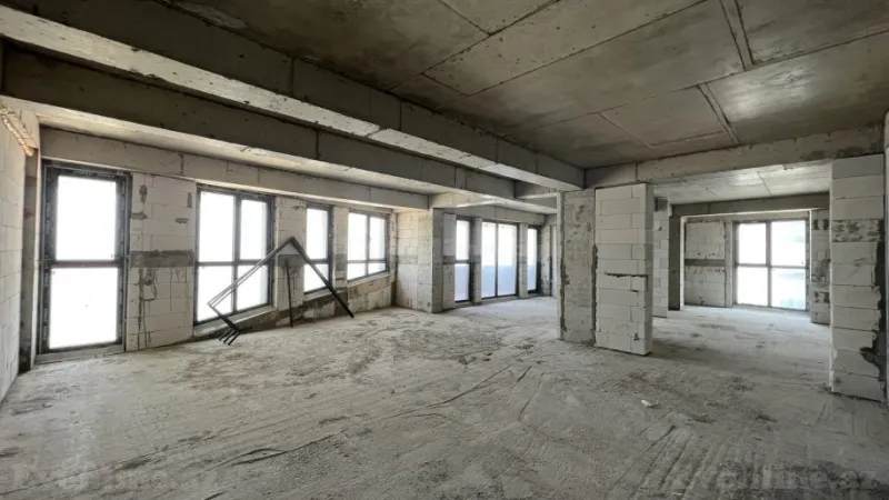 Satılır 5 otaqlı Mənzil Yeni tikili 303 m² Səbail r. - şəkil 15