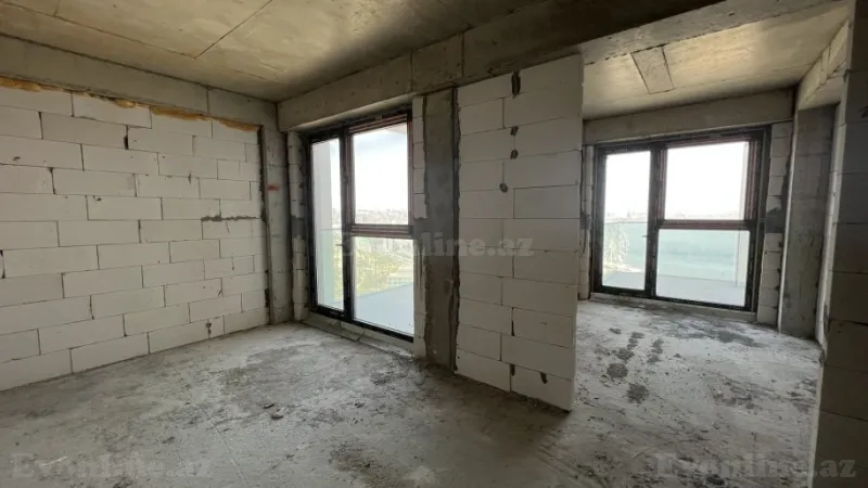 Satılır 5 otaqlı Mənzil Yeni tikili 303 m² Səbail r. - şəkil 16