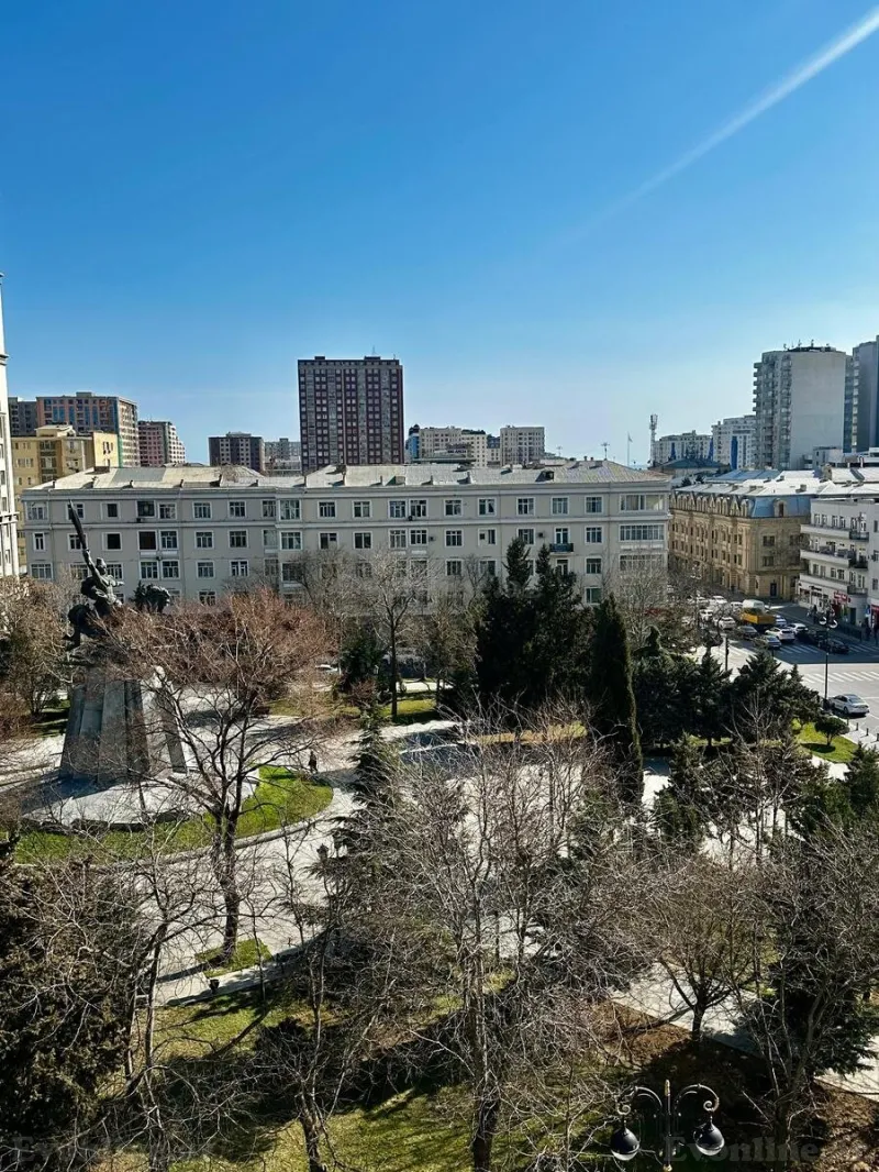 Satılır 2 otaqlı Mənzil Yeni tikili 72 m² Nəsimi r. - şəkil 10