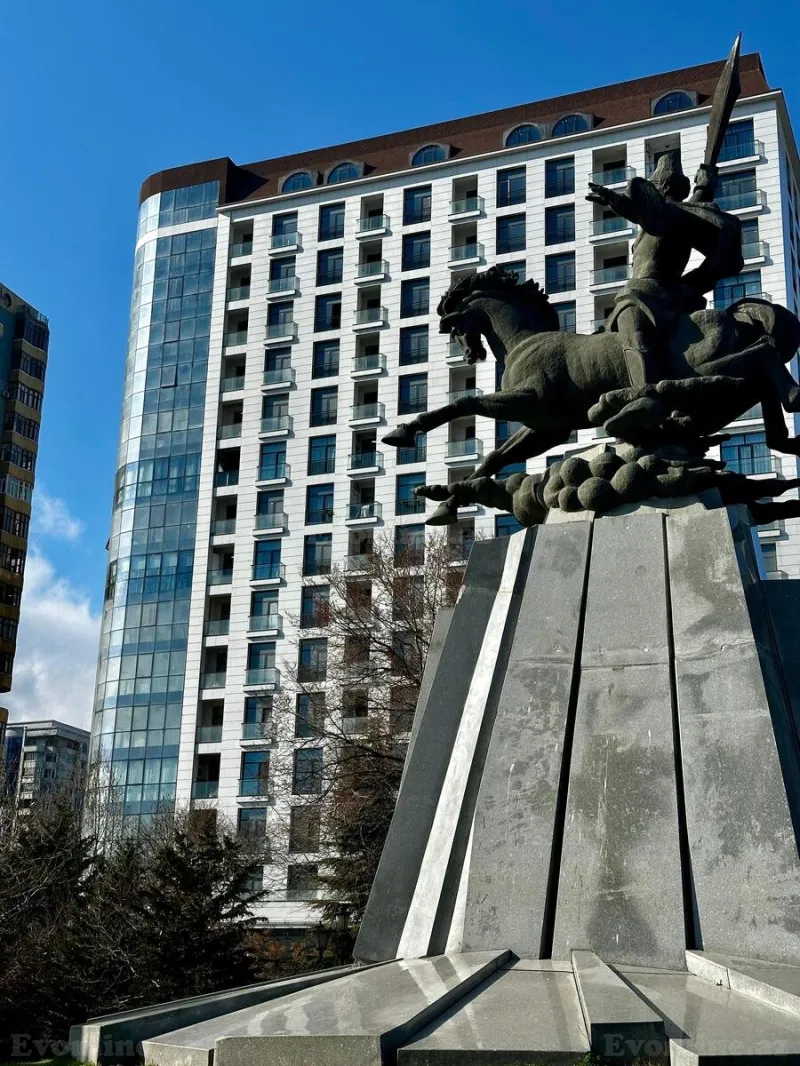 Satılır 2 otaqlı Mənzil Yeni tikili 72 m² Nəsimi r. - şəkil 13