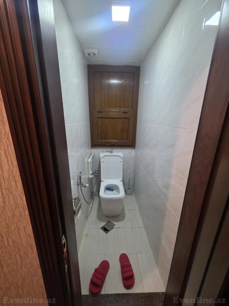 Kirayə verilir 2 otaqlı Mənzil Köhnə tikili 80 m² Kubinka - şəkil 8