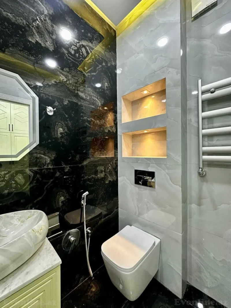 Satılır 3 otaqlı Mənzil Yeni tikili 100 m² 28 May m. - şəkil 20