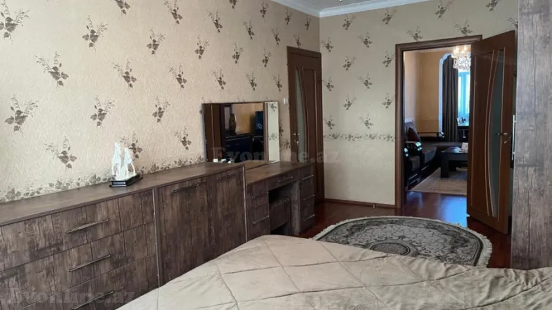 Satılır 5 otaqlı Mənzil Köhnə tikili 116 m² Xırdalan - şəkil 6