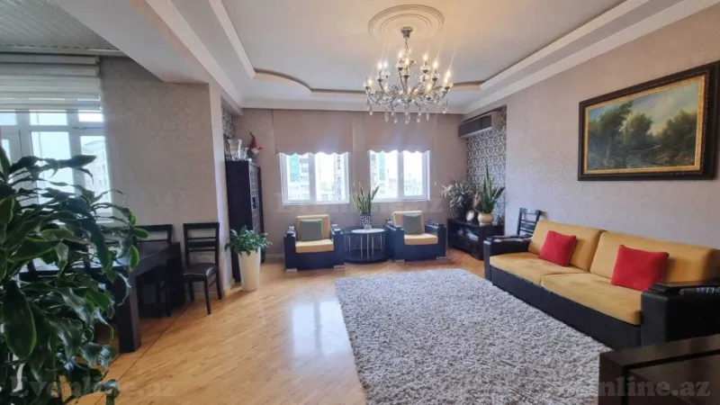 Satılır 4 otaqlı Mənzil Yeni tikili 170 m² Binəqədi r.