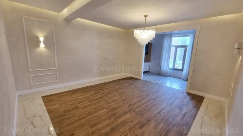 Satılır 4 otaqlı Mənzil Yeni tikili 150 m² Gənclik m.