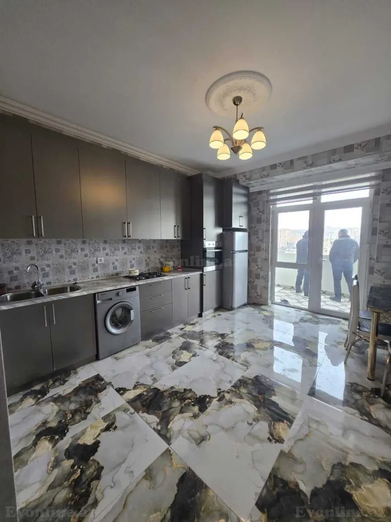 Kirayə verilir 2 otaqlı Mənzil Yeni tikili 108 m² Həzi Aslanov