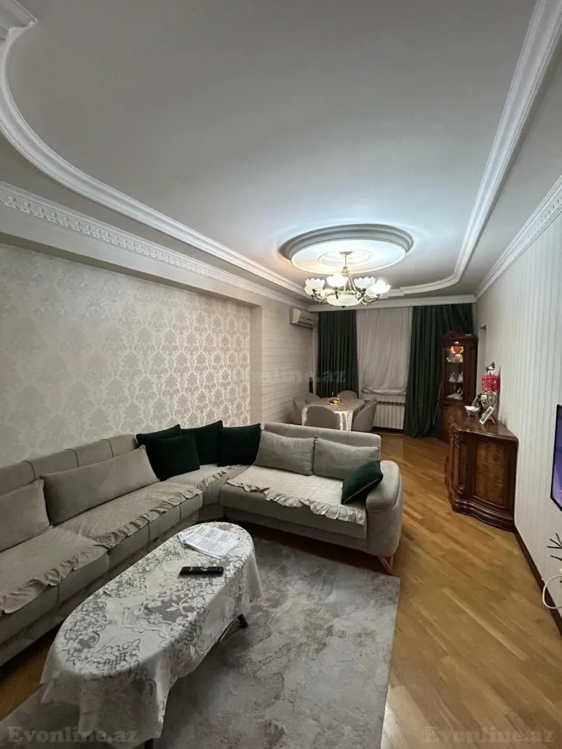 Satılır 3 otaqlı Mənzil Yeni tikili 110 m² 8-ci mikrorayon