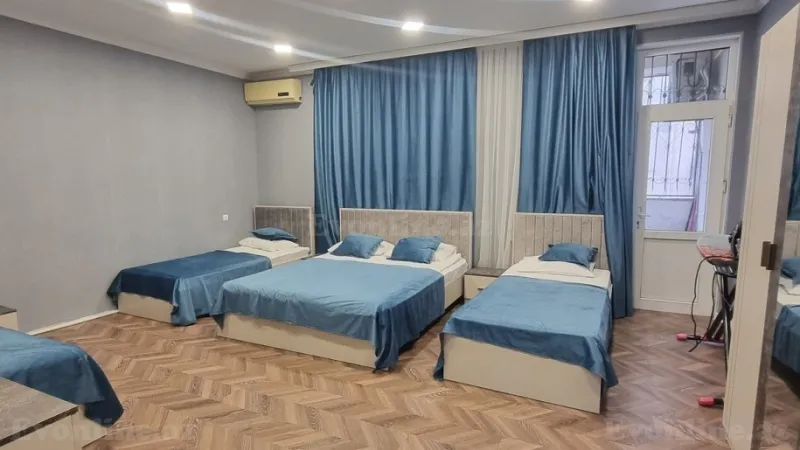 Satılır 4 otaqlı Mənzil Yeni tikili 300 m² Nizami m. - şəkil 6