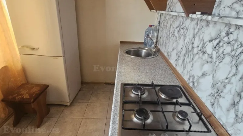 Kirayə verilir 3 otaqlı Mənzil Köhnə tikili 70 m² Hövsan - şəkil 4