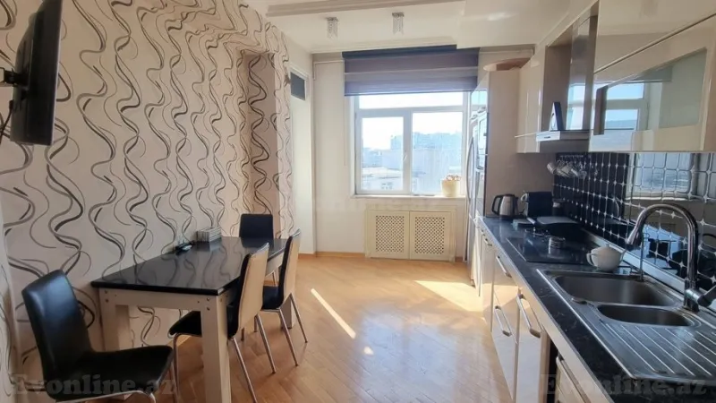 Satılır 4 otaqlı Mənzil Yeni tikili 155 m² Nəriman Nərimanov m. - şəkil 6