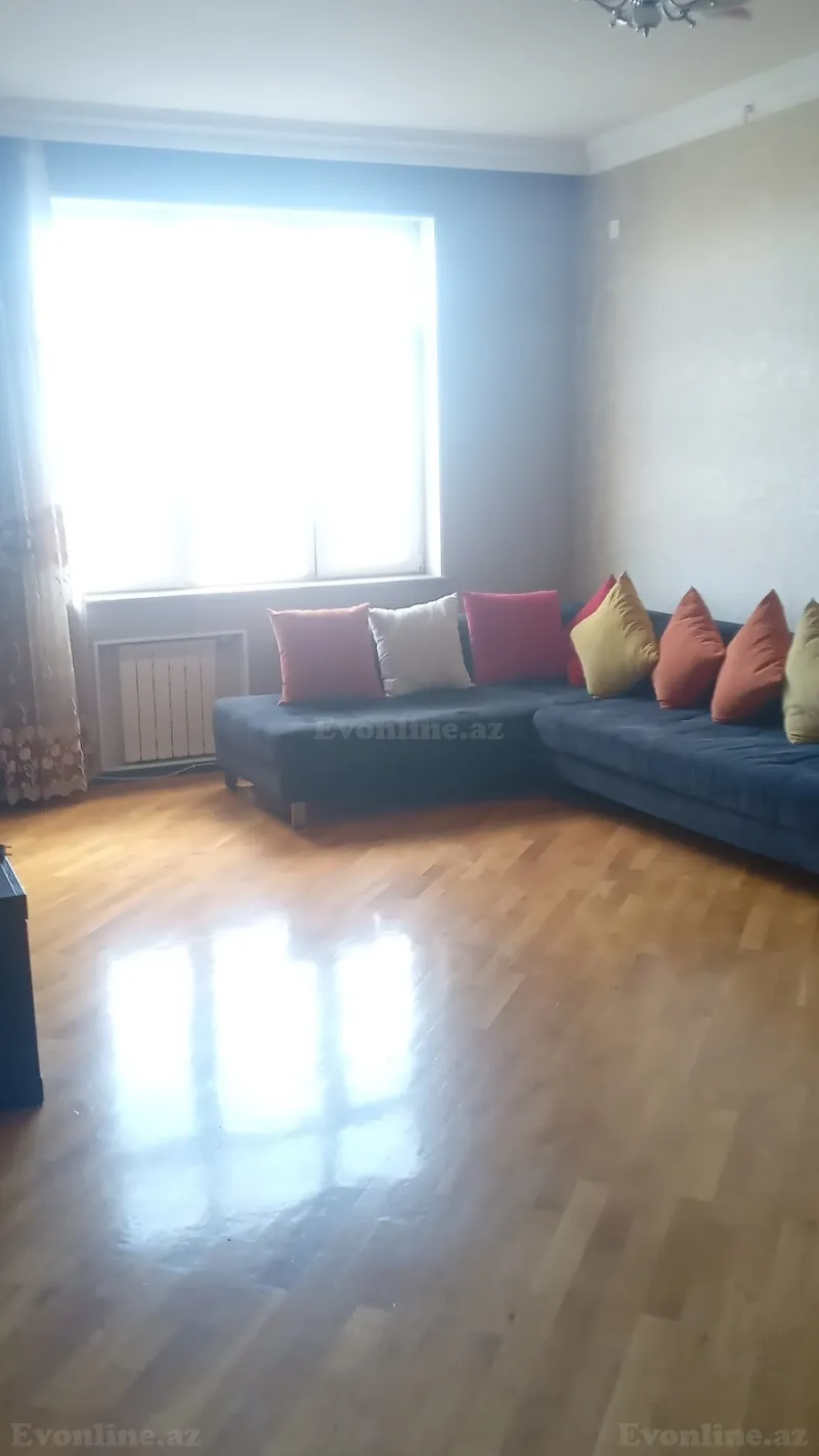 Kirayə verilir 3 otaqlı Mənzil Yeni tikili 120 m² 3-cü mikrorayon