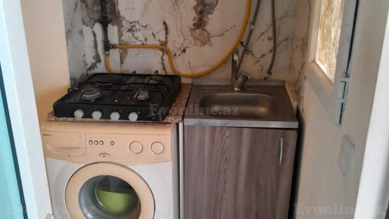 Kirayə verilir 1 otaqlı Mənzil Köhnə tikili 18 m² Yasamal - şəkil 3