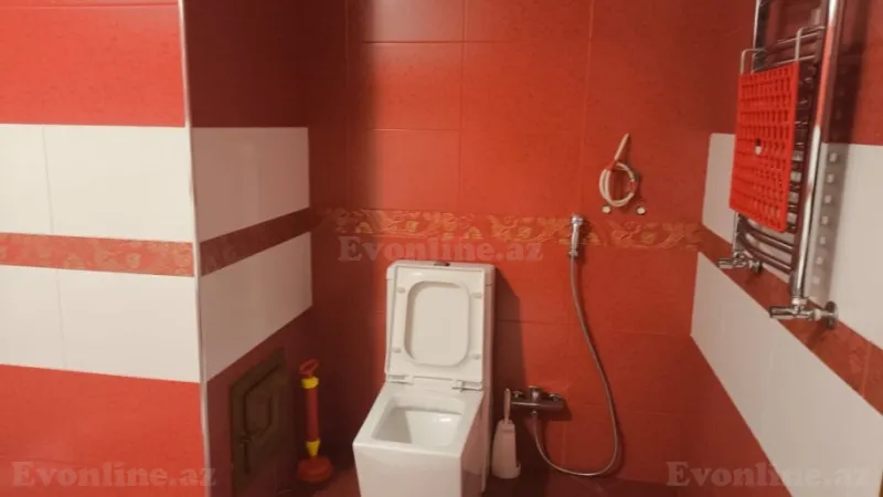 Kirayə verilir 3 otaqlı Mənzil Yeni tikili 160 m² Xətai m. - şəkil 3