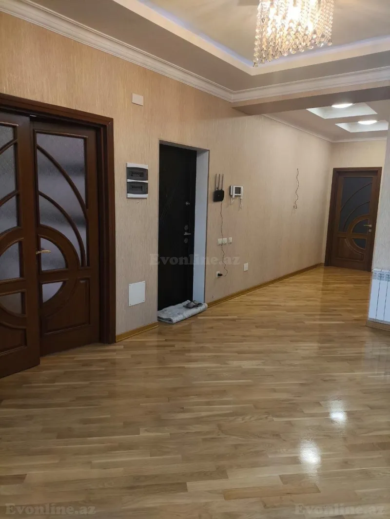 Kirayə verilir 3 otaqlı Mənzil Yeni tikili 160 m² Xətai m. - şəkil 11