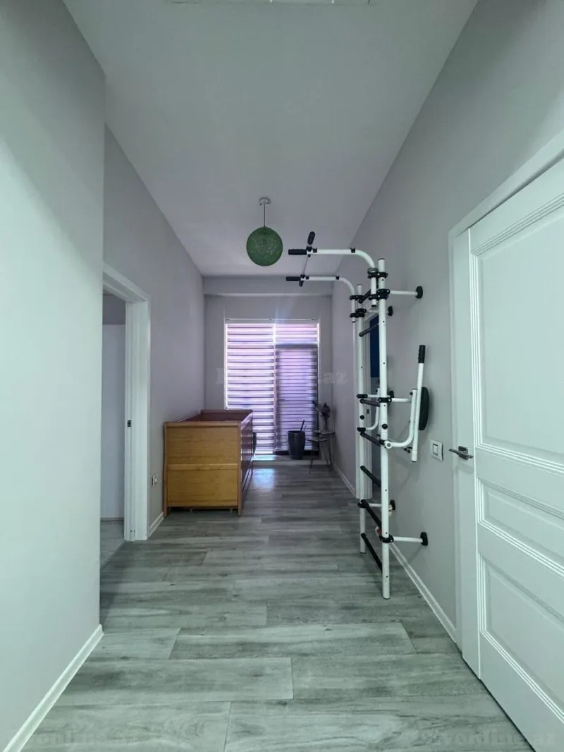 Kirayə verilir 4 otaqlı Mənzil Yeni tikili 195 m² Xətai r. - şəkil 10