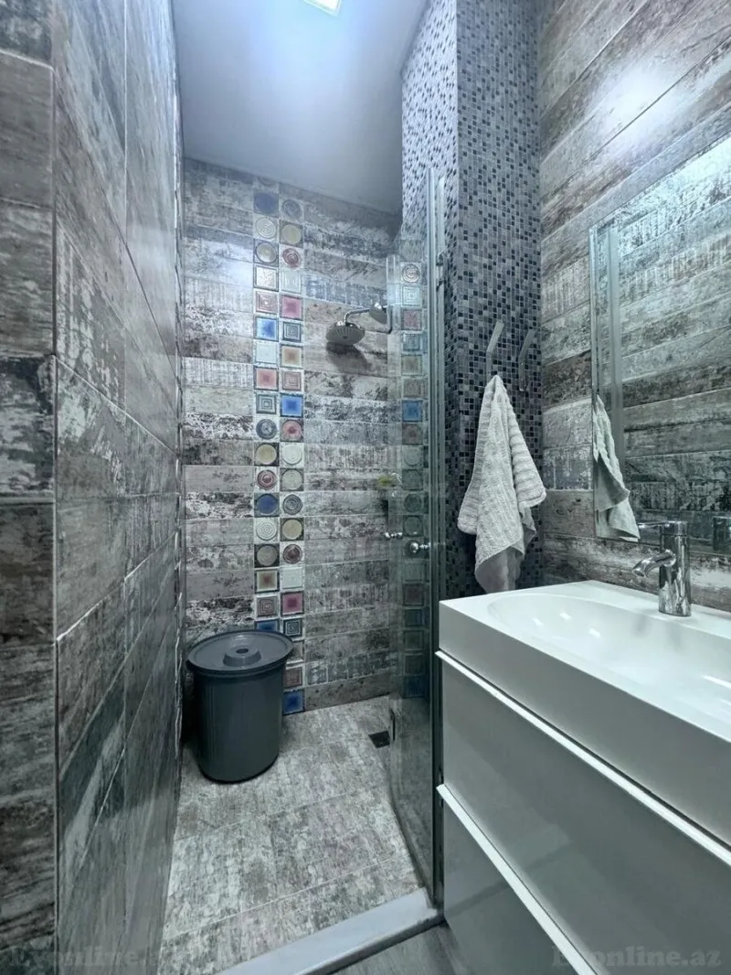 Kirayə verilir 4 otaqlı Mənzil Yeni tikili 195 m² Xətai r. - şəkil 16