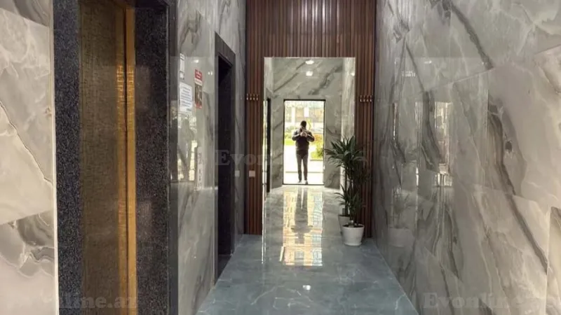 Satılır 2 otaqlı Mənzil Yeni tikili 91 m² 28 May m. - şəkil 21