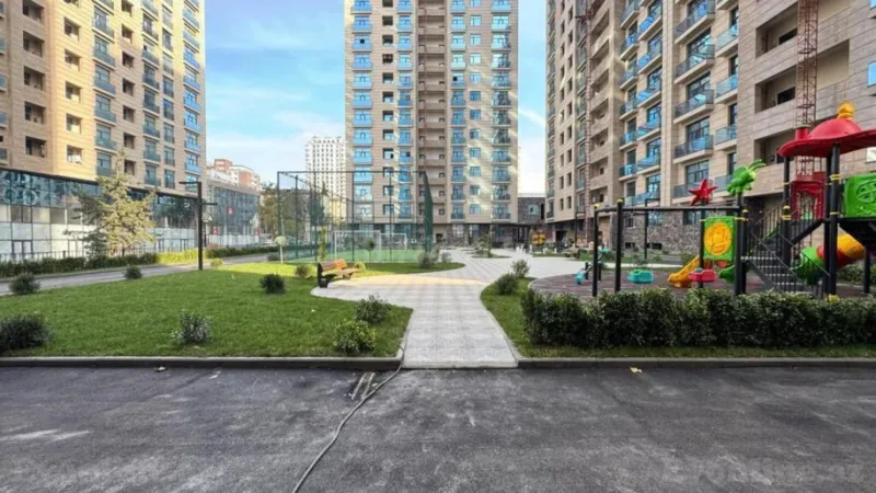 Satılır 2 otaqlı Mənzil Yeni tikili 91 m² 28 May m. - şəkil 26