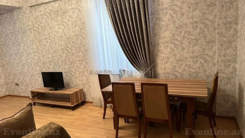 Kirayə verilir 2 otaqlı Mənzil Köhnə tikili 75 m² Bayıl - şəkil 2