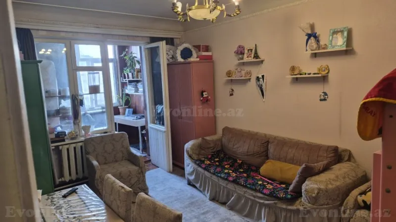 Satılır 1 otaqlı Mənzil Köhnə tikili 35 m² 8-ci kilometr