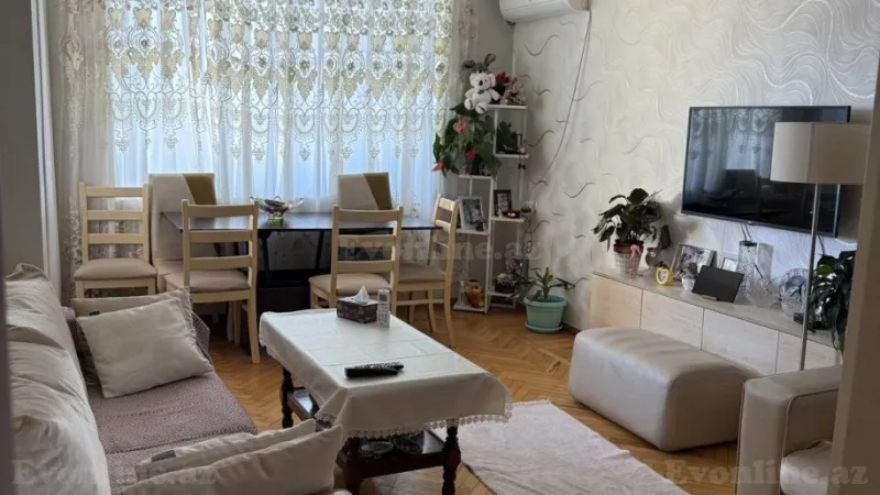 Satılır 3 otaqlı Mənzil Köhnə tikili 60 m² Nəsimi r. - şəkil 2