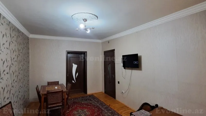 Kirayə verilir 3 otaqlı Mənzil Köhnə tikili 85 m² Yeni Yasamal - şəkil 2