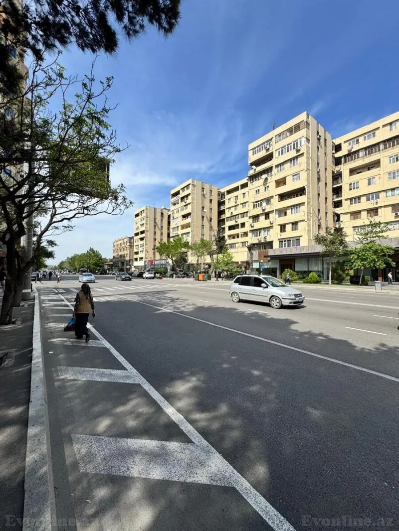 Satılır 3 otaqlı Mənzil Köhnə tikili 85 m² Nərimanov r.