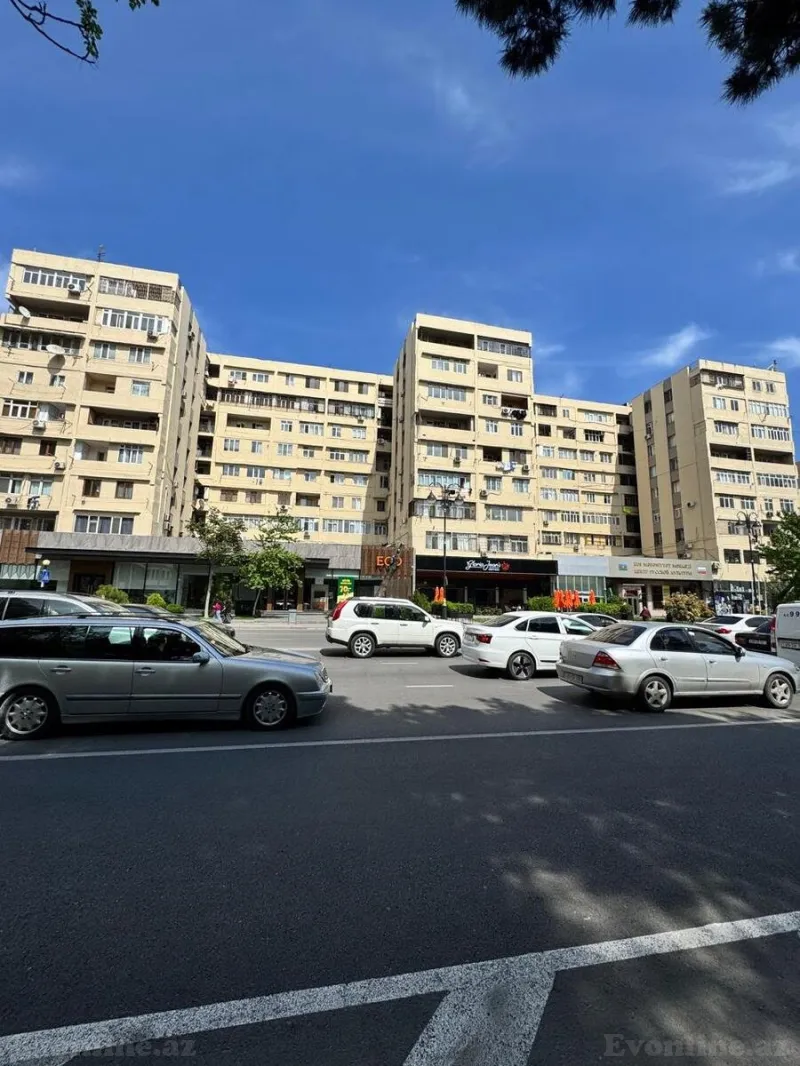 Satılır 3 otaqlı Mənzil Köhnə tikili 85 m² Nərimanov r. - şəkil 3