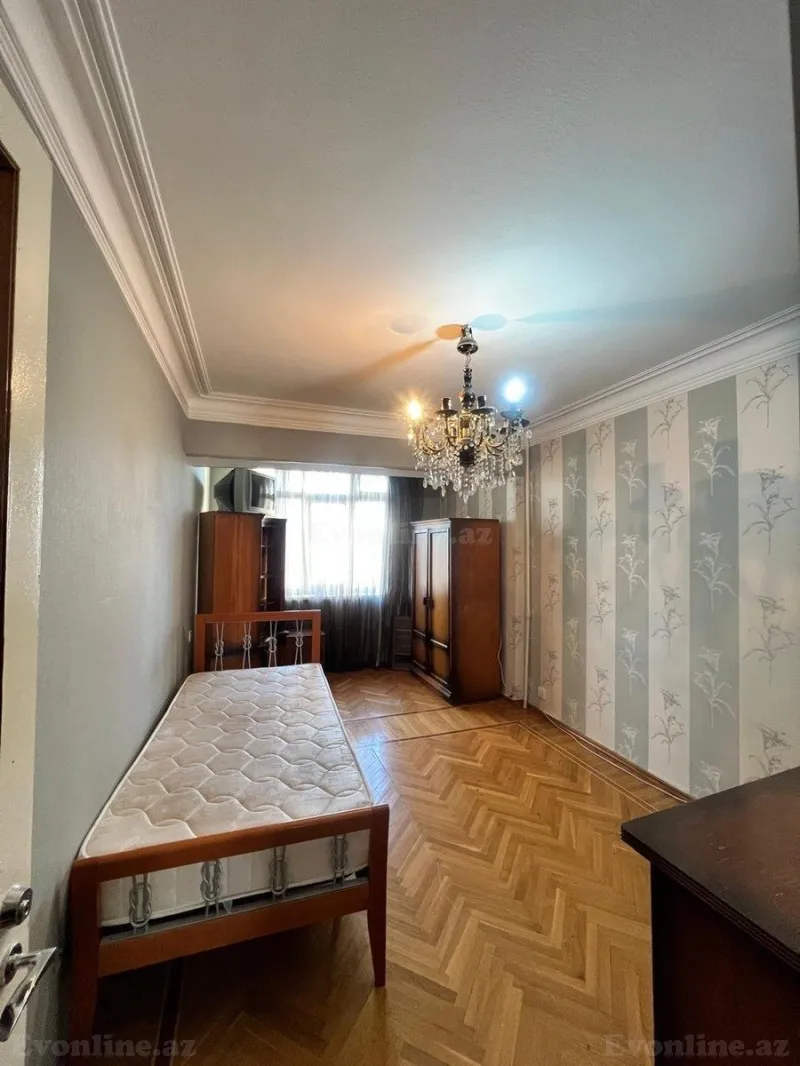 Satılır 3 otaqlı Mənzil Köhnə tikili 85 m² Nərimanov r. - şəkil 12