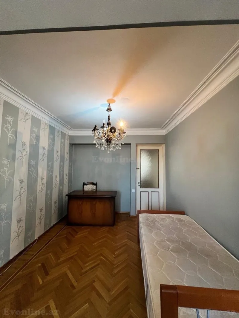 Satılır 3 otaqlı Mənzil Köhnə tikili 85 m² Nərimanov r. - şəkil 14