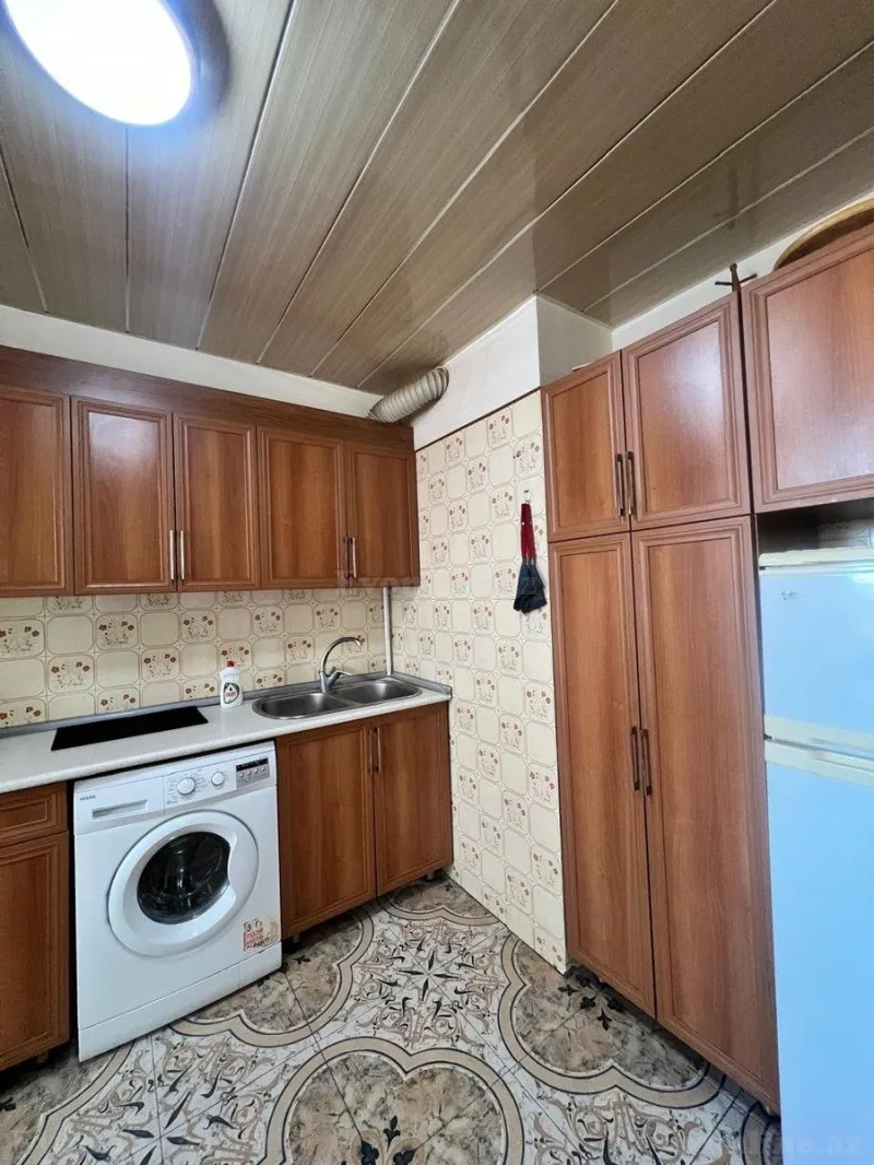 Satılır 3 otaqlı Mənzil Köhnə tikili 85 m² Nərimanov r. - şəkil 21