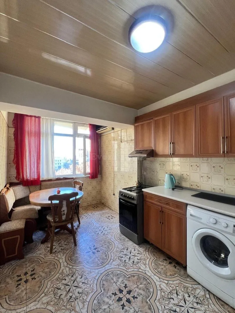 Satılır 3 otaqlı Mənzil Köhnə tikili 85 m² Nərimanov r. - şəkil 24