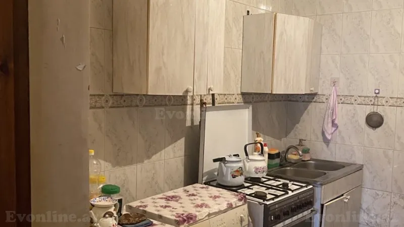 Satılır 3 otaqlı Mənzil Köhnə tikili 110 m² 28 May m. - şəkil 16