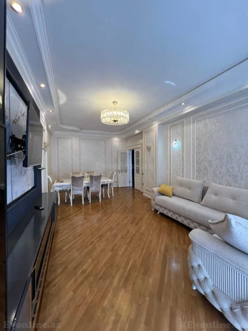 Satılır 3 otaqlı Mənzil Yeni tikili 140 m² 28 May m. - şəkil 2