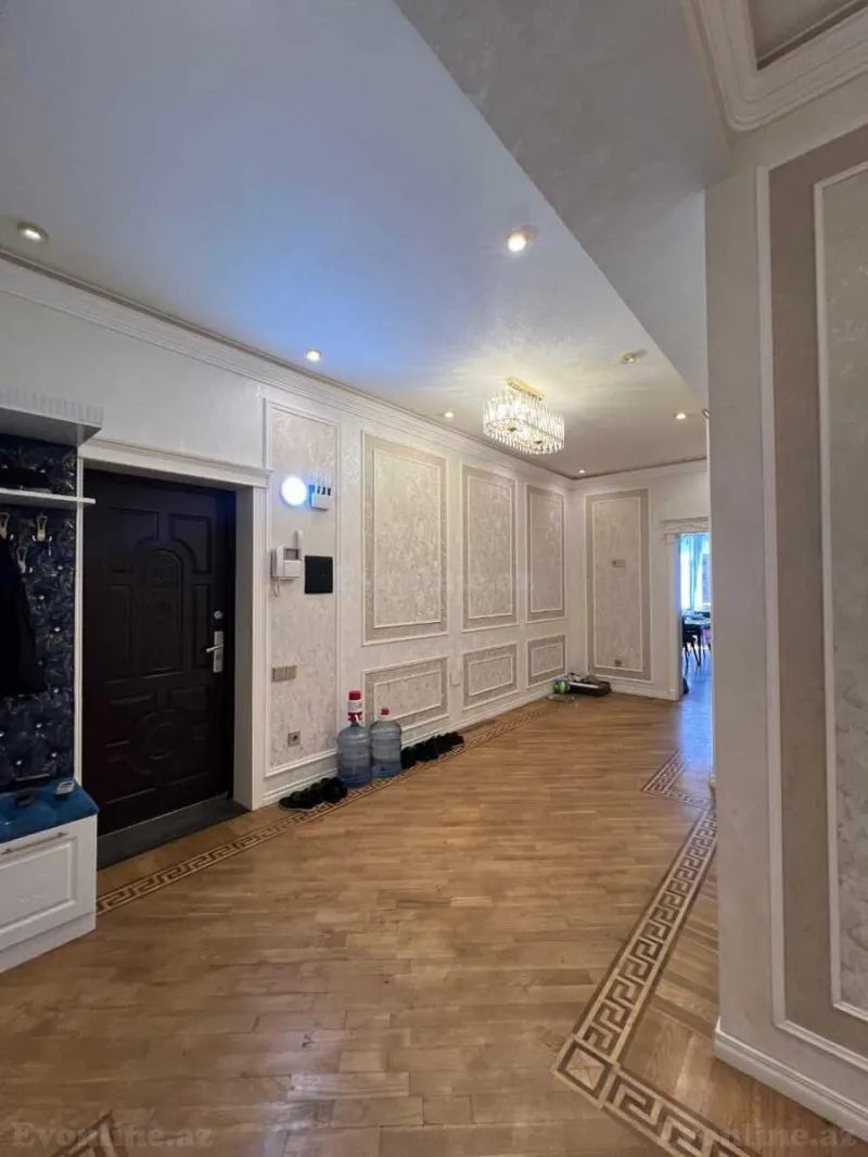 Satılır 3 otaqlı Mənzil Yeni tikili 140 m² 28 May m. - şəkil 4