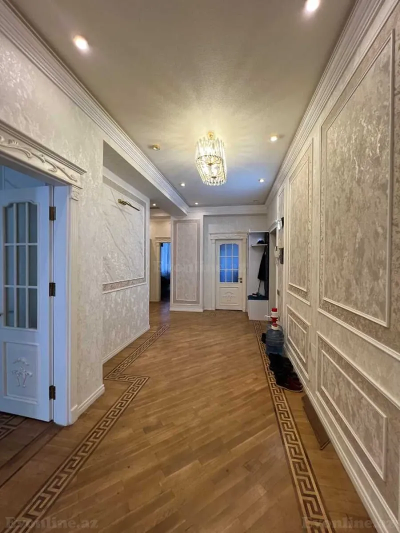 Satılır 3 otaqlı Mənzil Yeni tikili 140 m² 28 May m. - şəkil 8