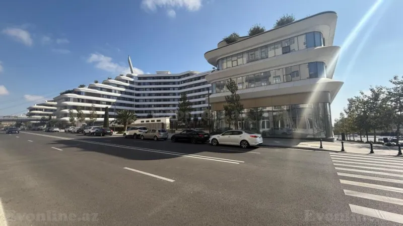 Satılır 4 otaqlı Mənzil Yeni tikili 178 m² Xətai r. - şəkil 6