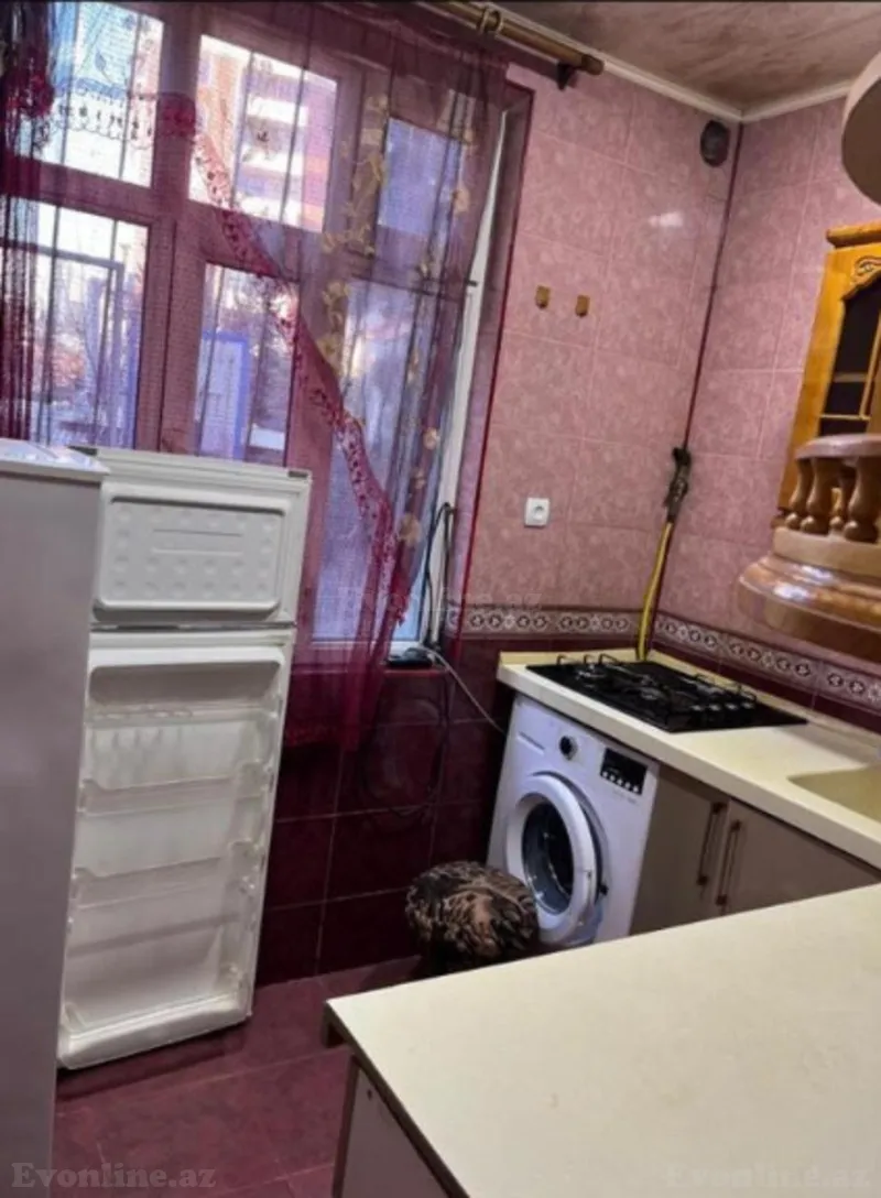 Kirayə verilir 2 otaqlı Mənzil Köhnə tikili 60 m² Memar Əcəmi m. - şəkil 4