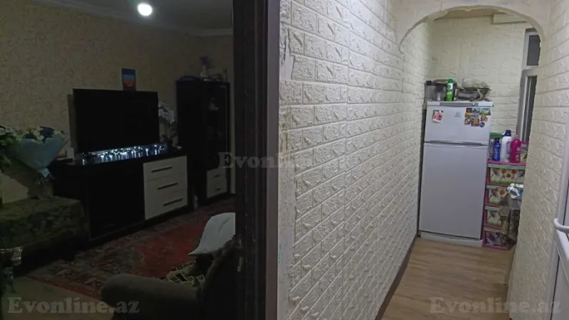 Satılır 2 otaqlı Mənzil Köhnə tikili 45 m² Nərimanov r. - şəkil 2