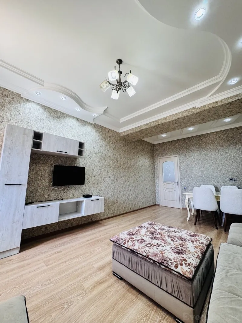 Kirayə verilir 3 otaqlı Mənzil Yeni tikili 120 m² 8-ci kilometr - şəkil 3