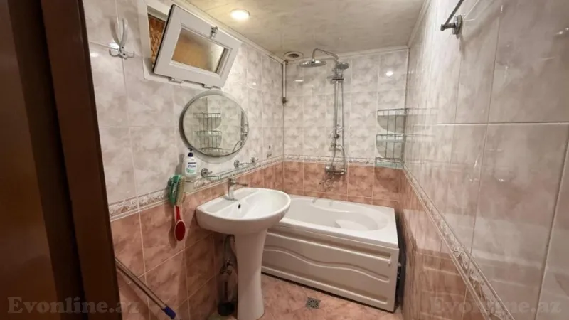 Kirayə verilir 3 otaqlı Mənzil Köhnə tikili 90 m² Nərimanov r. - şəkil 14