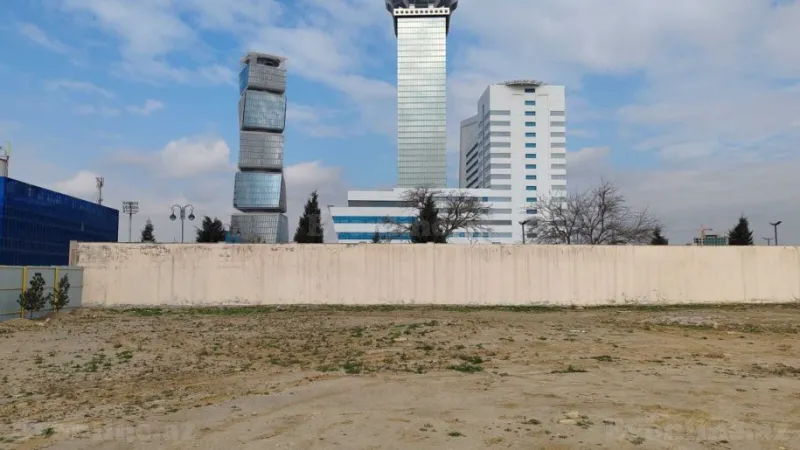 Bakı, Nizami r., Ulduz m.da torpaq satılır