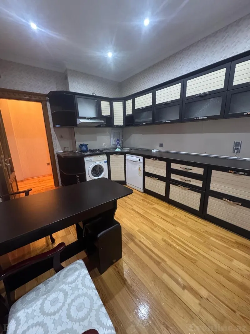 Kirayə verilir 2 otaqlı Mənzil Yeni tikili 90 m² Gənclik m. - şəkil 11