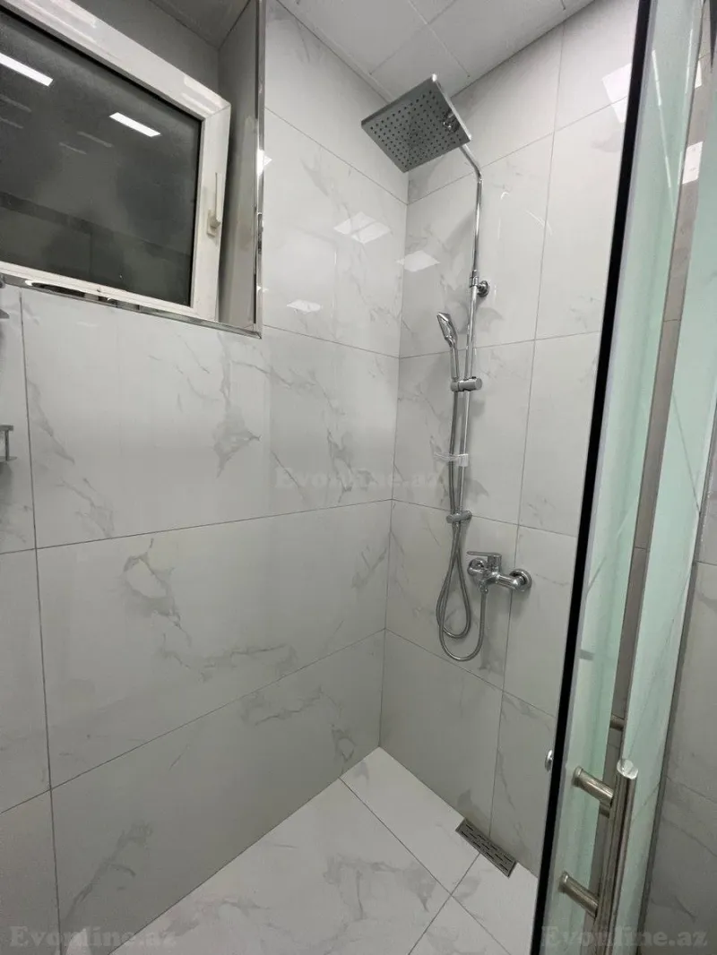 Kirayə verilir 3 otaqlı Mənzil Yeni tikili 80 m² İçərişəhər m. - şəkil 24