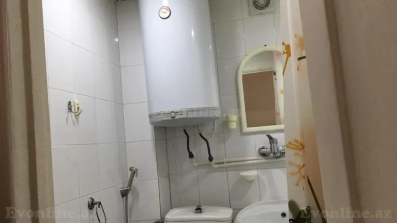 Kirayə verilir 1 otaqlı Mənzil Köhnə tikili 30 m² İnşaatçılar m. - şəkil 13