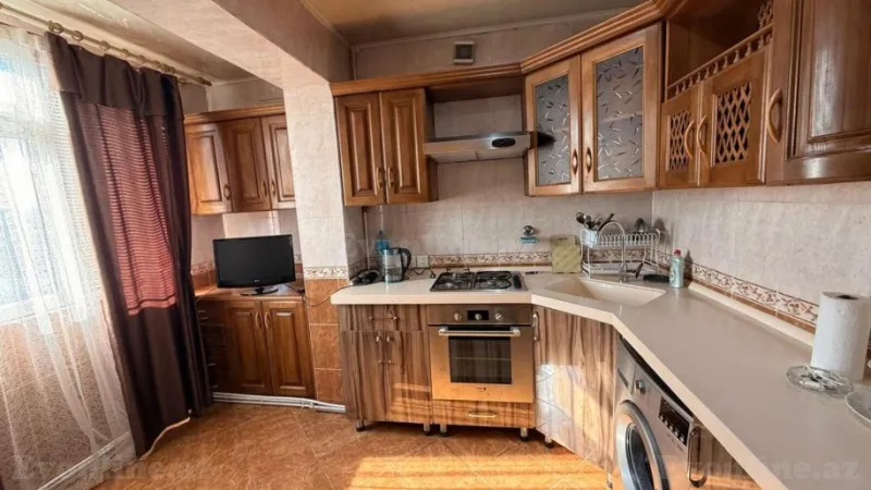 Kirayə verilir 3 otaqlı Mənzil Köhnə tikili 90 m² Nəriman Nərimanov m. - şəkil 12